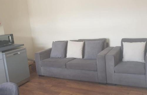 Gravesend Apartamento | Evo Zen -Gravesend 1 Bedroom Flat 2 Min Walk to Station & Town Centre