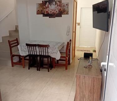 Maracana Apartamento | Excelente casa em Praia Grande litoral sul SP