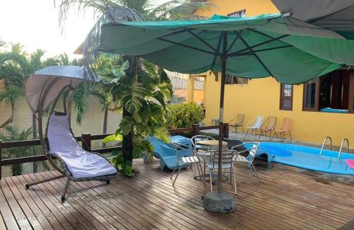 Coqueiro Casa | Excelente casa na Praia do Coqueiro com 4 suítes a 100m da praia
