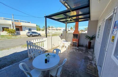 Matinhos Casa | Excelente casa na praia em Matinhos PR. 600 metros da praia.