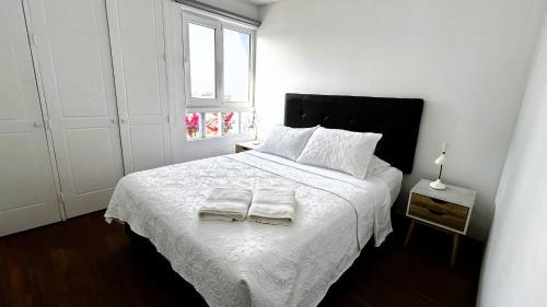 San Miguel Apartamento | Excelente ubicación, vista al mar y parque media Luna