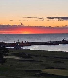 Mar del Plata Apartamento | Excelente Vista al Golf y al Mar