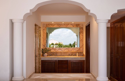 Puerto Morelos Complejo | Excellence Riviera Cancun - Adults Only All Inclusive