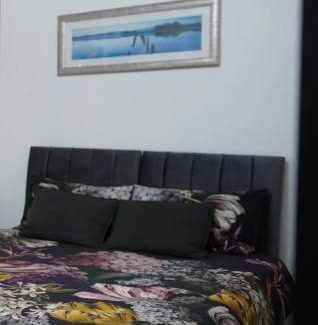 Gravesend Casa | Excellency Stays , Contractors ,families , Comfort Home , Free Parking ,