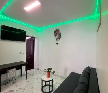 Combat Apartamento | Excellent Appartement Rénové au Cœur de la Capitale