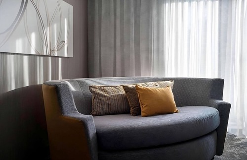 Torrance Hotel | Excellent Choice! Spacious Unit, Outdoor Pool, Pets are Welcome!