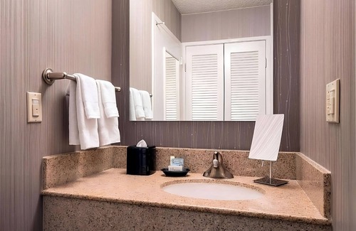 Torrance Hotel | Excellent Choice! Spacious Unit, Outdoor Pool, Pets are Welcome!