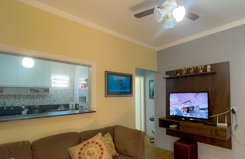 Jardim Sao Miguel Casa | Excellent house 5 minutes from Enseada Beach | Barbecue and Wi-Fi