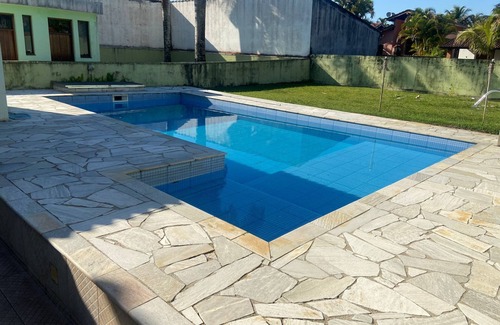 Morada da Praia Casa | Excellent house in a gated community on the north coast of SP with barbecue and swimming pool!