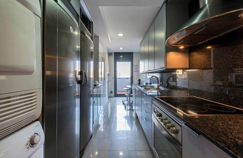 Badalona Apartamento | EXCELLENT LOCATION 3 ROOMS EST. MIN. 31 NOCHES