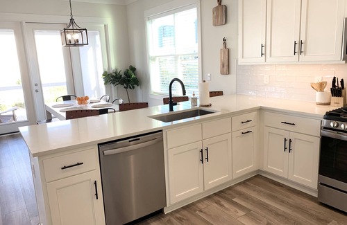 Orange Beach Casa | Excellent Location, Beautiful House Sleeps 10 and Will Feel Like Home!