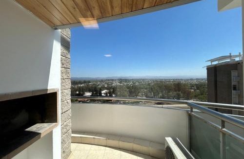 Province of Cordoba Apartamento | Excepcional departamento en Piso 18 en zona norte de Córdoba capital con una vista inigualable en barrio privado Alto Villa Sol