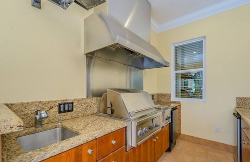 Tampa Palms Casa | Mediterráneo personalizado excepcional