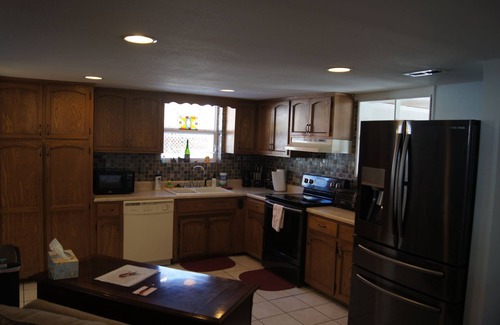 Gravois Mills Casa | Exceptional family escape - Lakefront on a flat lot in a spring fed no wake cove