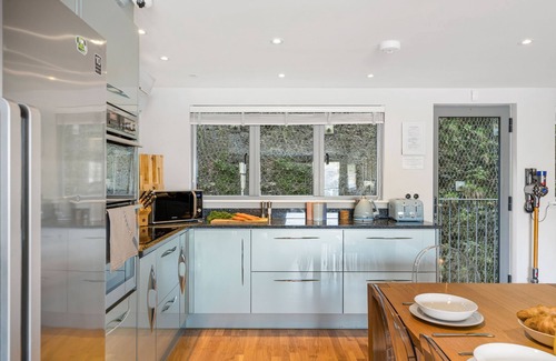 Portreath Casa | Exceptional four-storey townhouse with stunning sea views