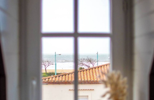 Saint-Jean-de-Monts Villa | Exceptional residence 80 metres from the beach