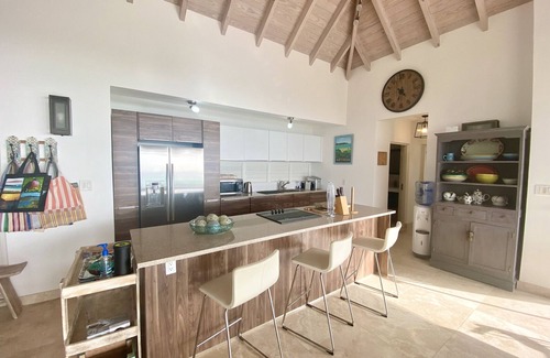 Bolans Villa | Lookout