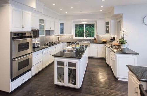 Central Malibu Casa | Excepcional casa contemporánea con vista al mar!