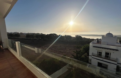Oualidia Apartamento | Exceptional view of the Oualidia Lagoon Peaceful stay with friends/family