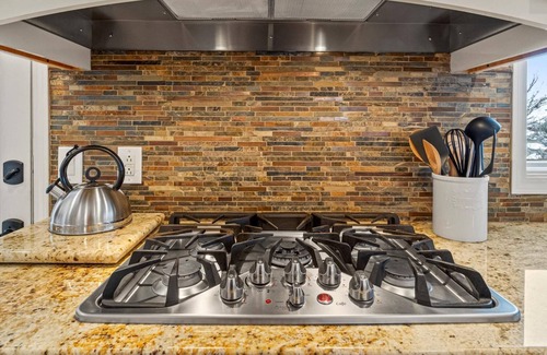 East End Casa | Exceptional Views & Luxurious Kitchen! Fireplace & Hot Tub | Min to Downtown & BSU