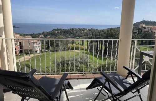 Cap Esterel Apartamento | EXCEPTIONNEL - Appartement dans village vacances CAP ESTEREL AGAY - ST RAPHAEL
