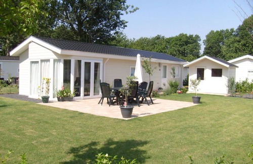 Velsen-Zuid Casa | Exclusif 6 by Interhome