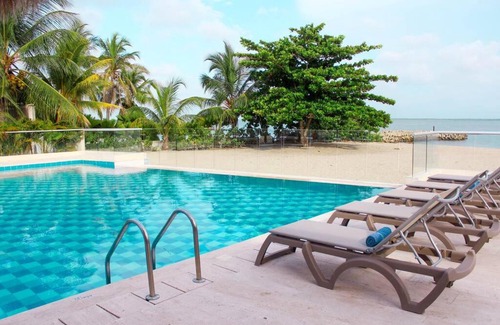 Bocachica Casa | Exclusiva casa en Baru con piscina y playa privada