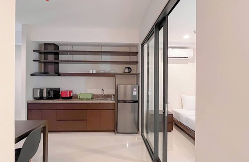 By Pass Ngurah Rai Apartamento | Exclusive 2BR Apartment (No Kitchen) with Balcony at Skales Residence Nusa Dua Bali