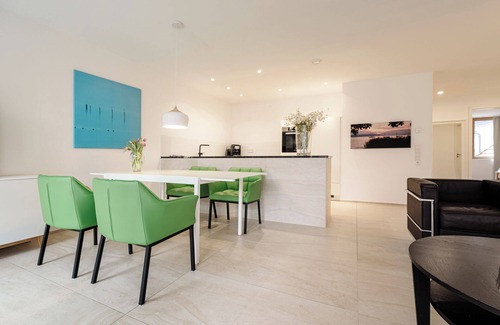 Ueberlingen Apartamento | ubicación romántica en el pequeño puerto de navegación