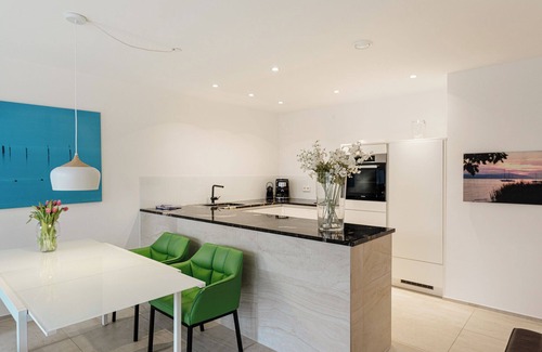Ueberlingen Apartamento | ubicación romántica en el pequeño puerto de navegación
