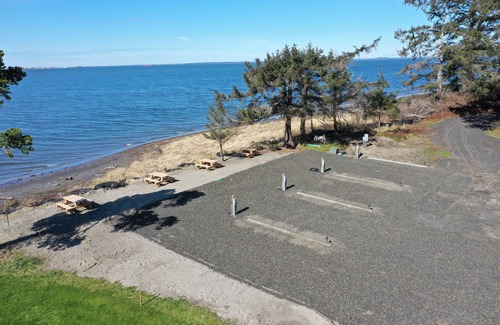 Aberdeen Apartamento | Exclusive Bayside RV Sites