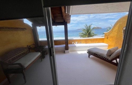 Ixtapa Villa | Casa de Playa Exclusiva en Ixtapa | Vista al Mar