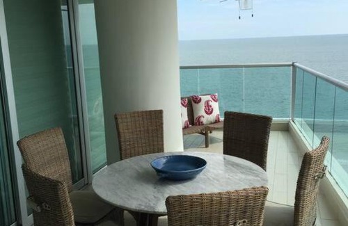 Nueva Gorgona Apartamento | Exclusive Beachfront apartment 1Hour from Pma City
