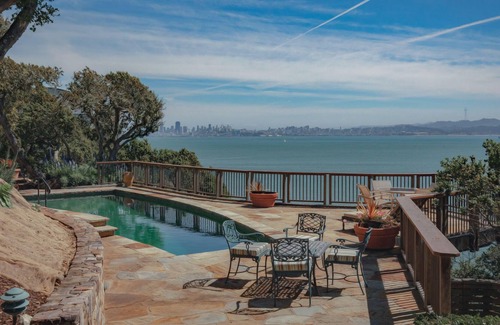 Belvedere Tiburon Casa | Exclusive Belvedere Escape w/ pool & stunning ocean views