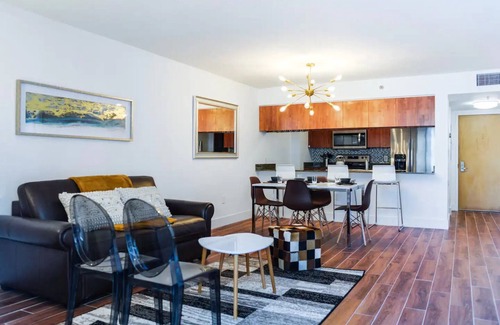 Brickell Apartamento | Exclusive condo at Brickell with pool