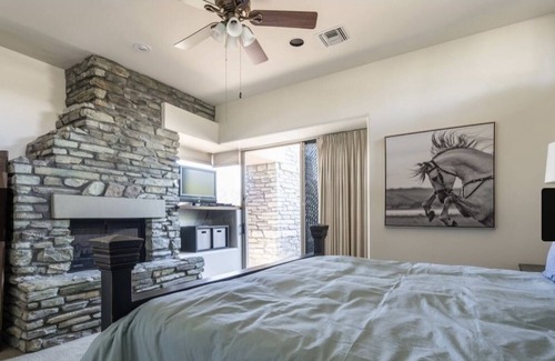 Desert Mountain Casa | Exclusive Desert Mountain, Scottsdale Double Master Suite with fireplace.