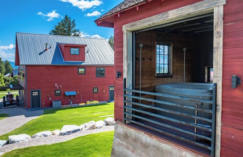 Kalispell Casa | Exclusive Guest Ranch with 13 bedrooms, Train Caboose and Hot Tub Lookout!