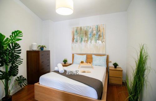 Carretera de Cadiz Apartamento | Exclusive High-End Residence with FREE Parking - Malaga Center