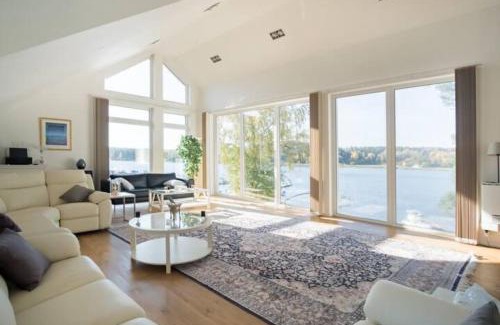 Sigtuna Municipality Villa | Exclusive House in Steninge Marina , Märsta