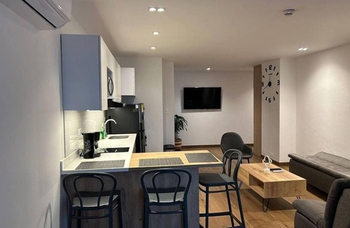 Villa Nueva Apartamento | Exclusive new apartment in downtown area