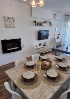 Orihuela Costa Apartamento | Exclusive Pool Apartment at La Zenia Beach