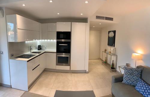Saint-Tropez Apartamento | Exclusive Resort Apartments with parking