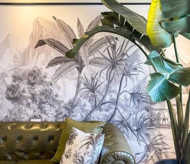 San Babila Apartamento | Exclusive top floor 2-bedroom flat