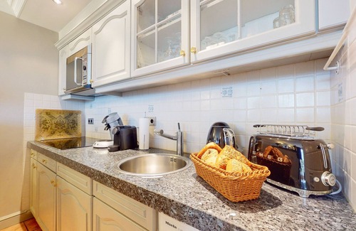 Munkmarsch Apartamento | Exclusive vacation apartment with a fantastic view of the mudflats in Munkmarsch.