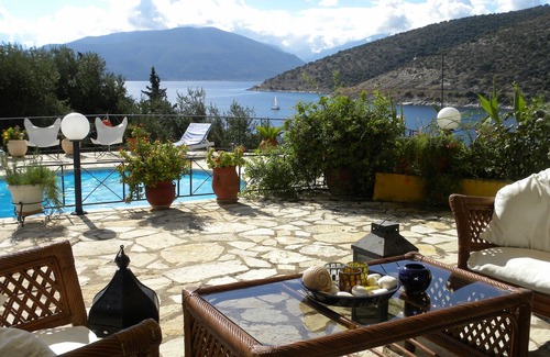 Agia Efimia Villa | Villa lujosa con piscina privada, con magnífica vista al mar, aire acondicionado y barbacoa