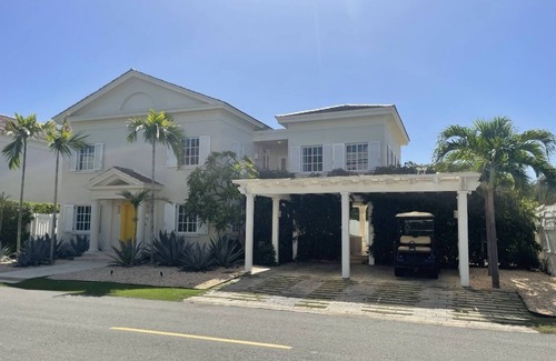Punta Cana Village Casa | Exclusive Villa in Punta Cana with Maid and golf cart included