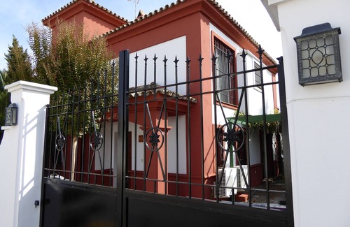 Castillo de Sabinillas Villa | Villa exclusiva con piscina privada climatizada en el tranquilo pero bien situado