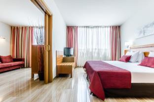 Ripollet Hotel | Exe Barbera Parc