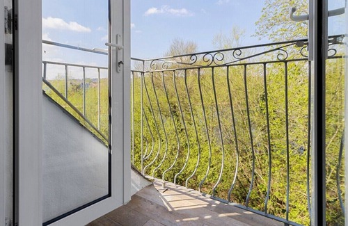 Exeter Casa | Exe Riverside Retreat - Short Stays UK Ltd