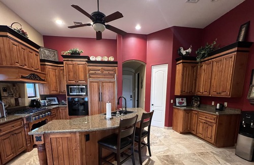 The Islands Casa | EXEC HOME EN EL AGUA, AMUEBLADO EN LAS ISLAS EN GILBERT